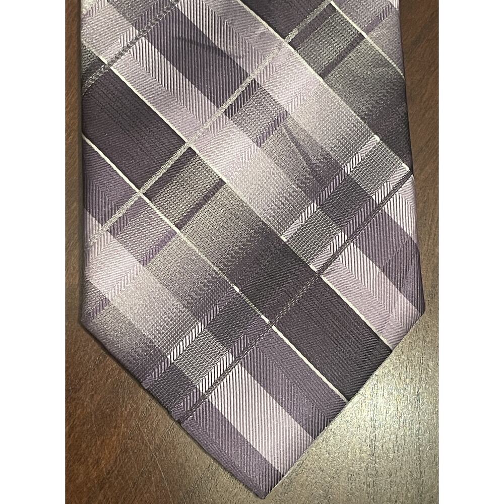 Alexander Julian Colours Purple Gray Hand Made 100% Polyester Made In China